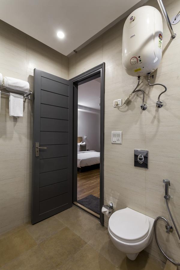 Oyo Townhouse 010 La Paradise New Delhi Exterior photo